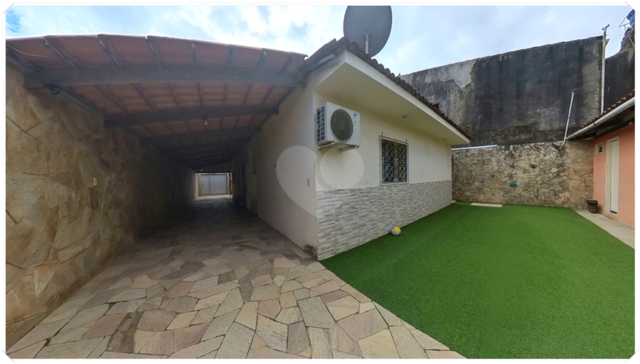 Foto REO1096167