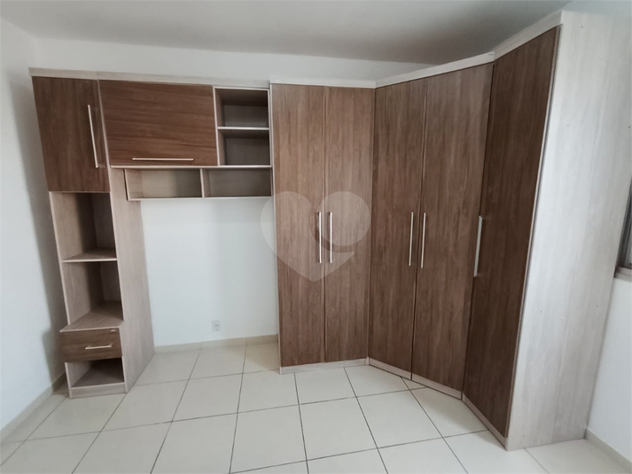 Foto REO1096168