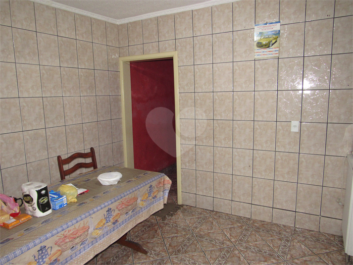 Foto REO1096175