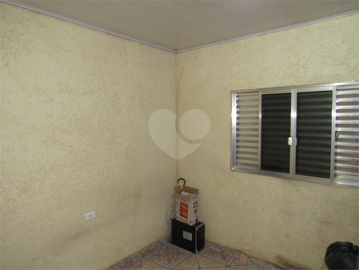 Foto REO1096175