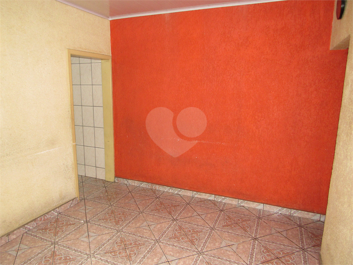 Foto REO1096175