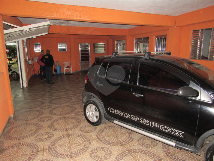 Foto REO1096175