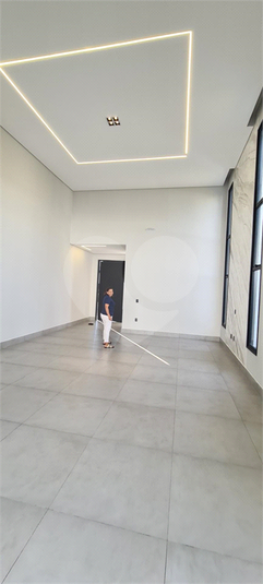 Foto REO1096179