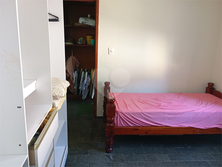 Foto REO1096184