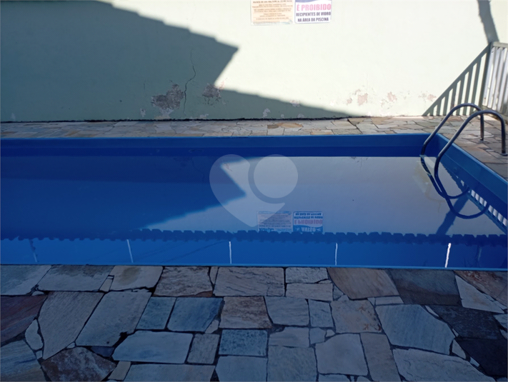 Foto REO1096184