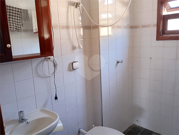 Foto REO1096184