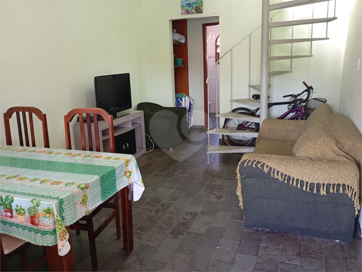 Foto REO1096184