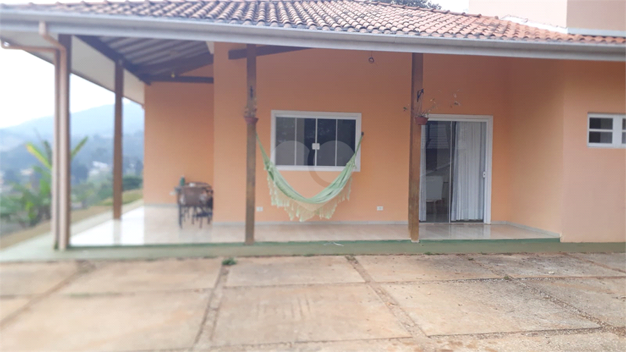 Foto REO1096185