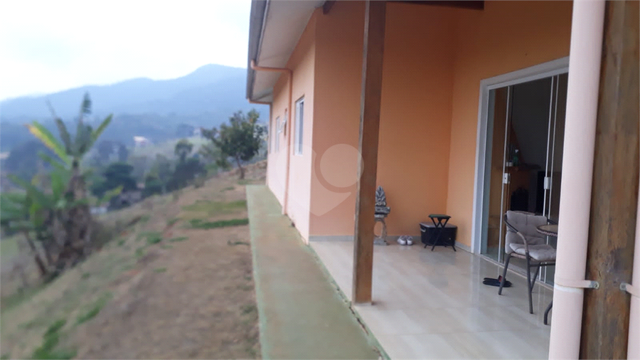 Foto REO1096185