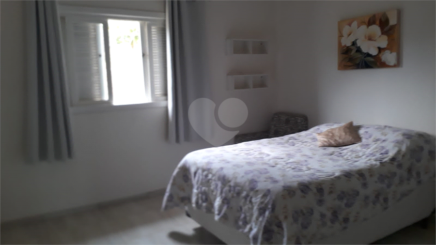 Foto REO1096185