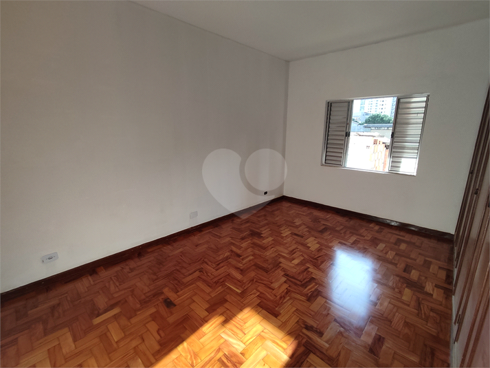 Foto REO1096190