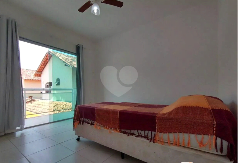 Foto REO1096196