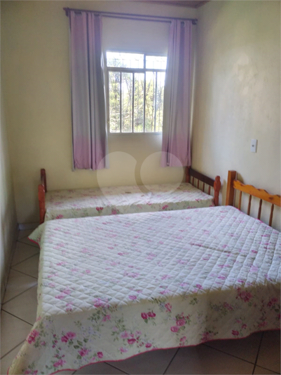 Foto REO1096199