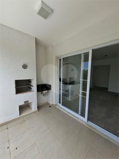 Foto REO1096201