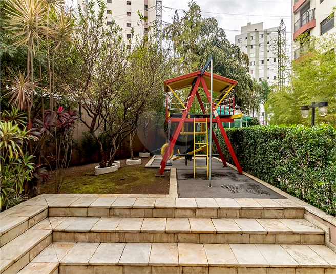 Foto REO1096203