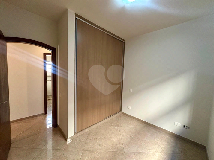Foto REO1096206