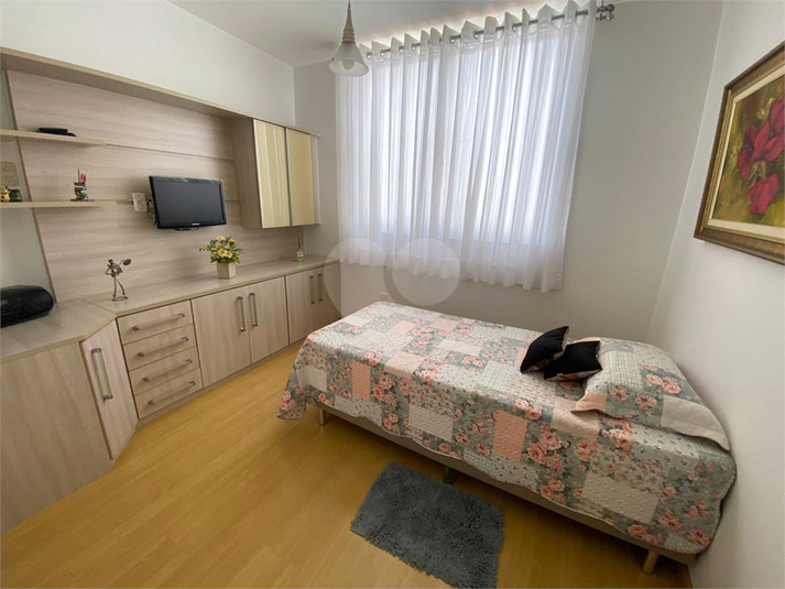 Foto REO1096207