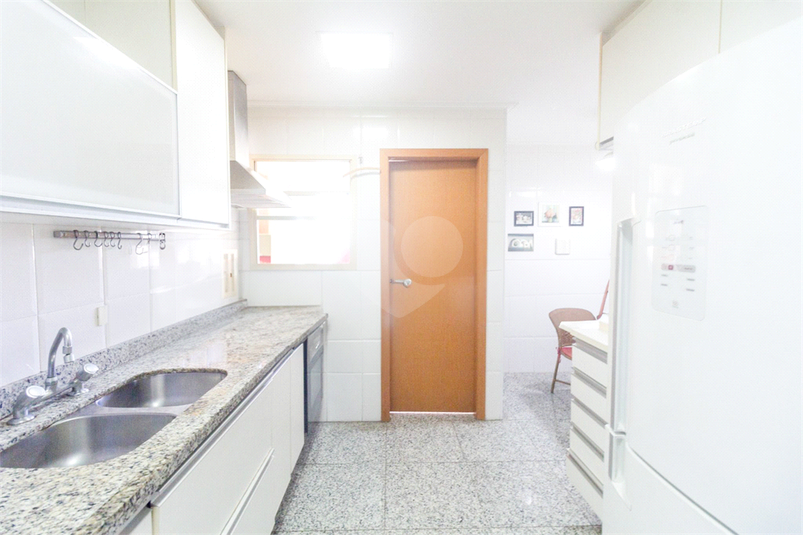 Foto REO1096210