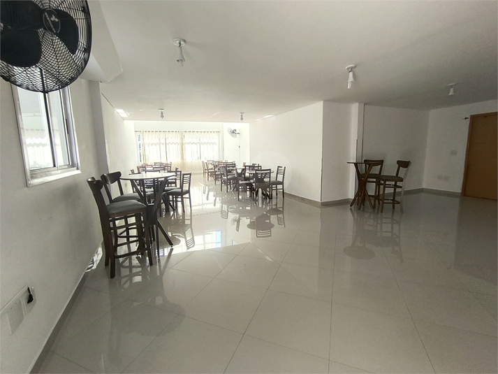 Foto REO1096217
