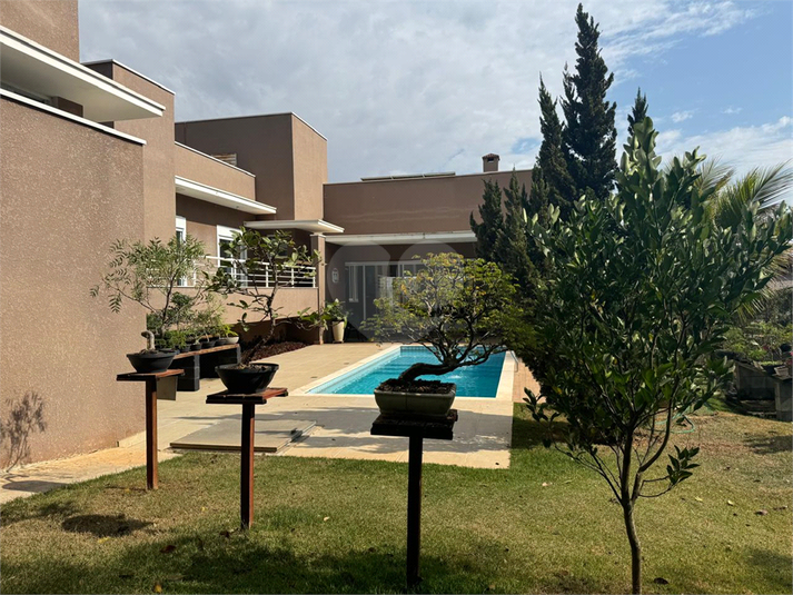 Foto REO1096218