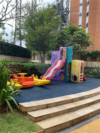 Foto REO1096220