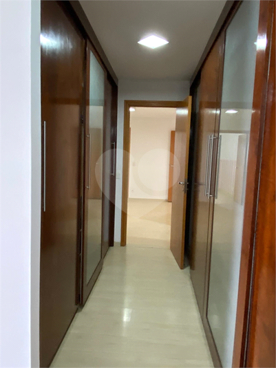 Foto REO1096220
