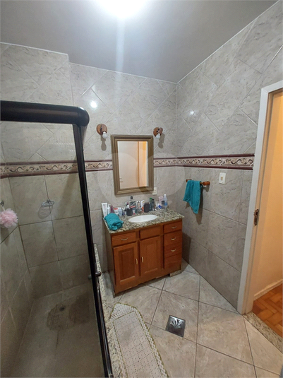 Foto REO1096222