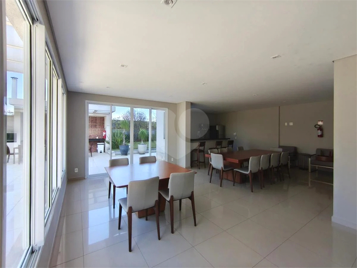 Foto REO1096225