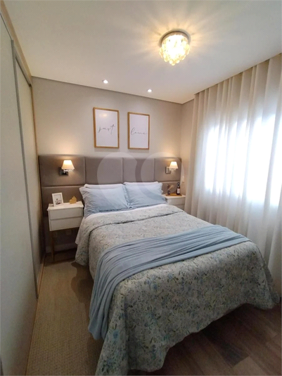 Foto REO1096225