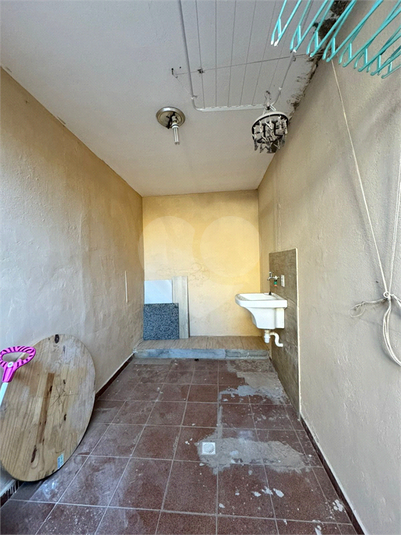 Foto REO1096226