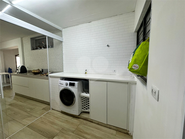 Foto REO1096226
