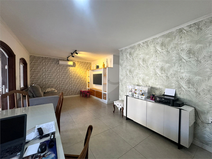Foto REO1096226