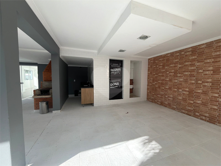 Foto REO1096235