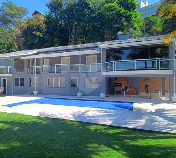 Foto REO1096235