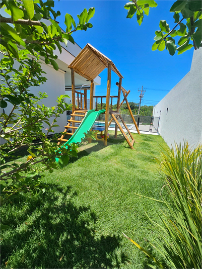 Foto REO1096238
