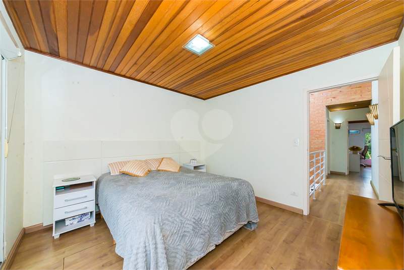 Foto REO1096242