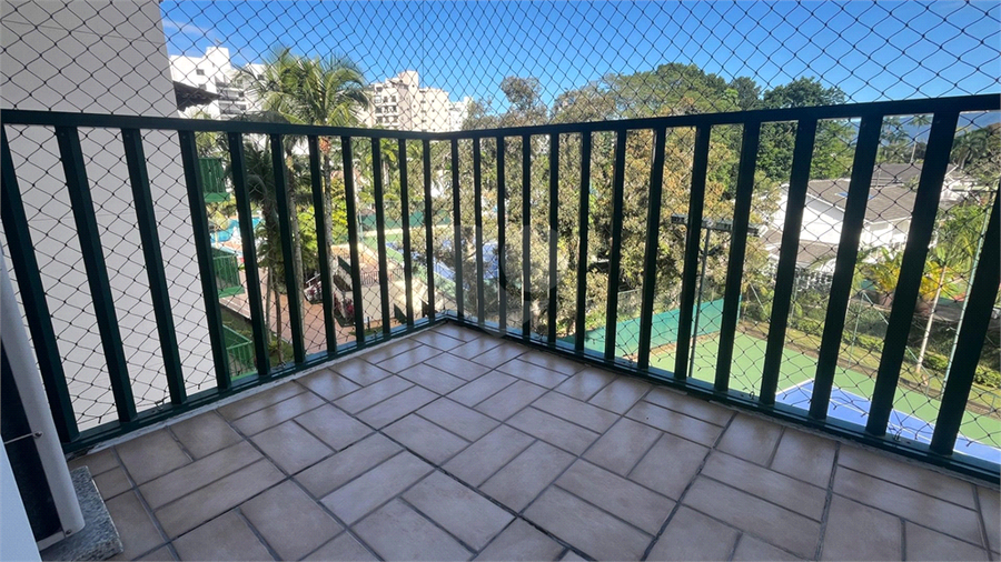 Foto REO1096252