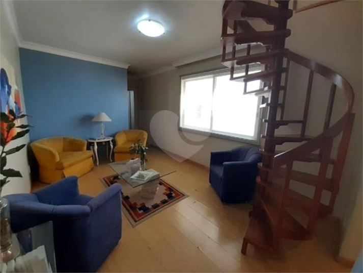 Foto REO1096257