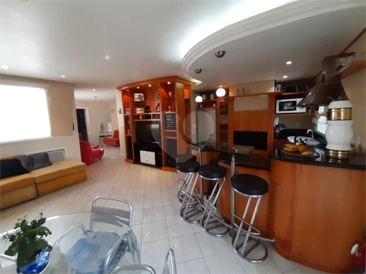 Foto REO1096257