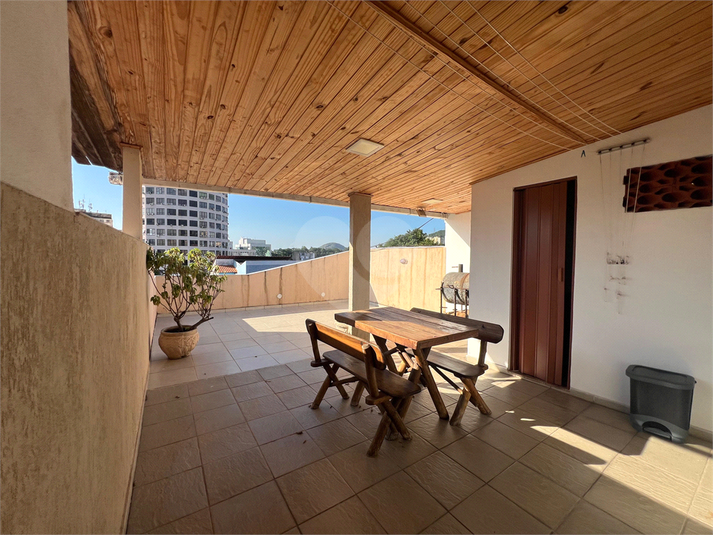 Foto REO1096259