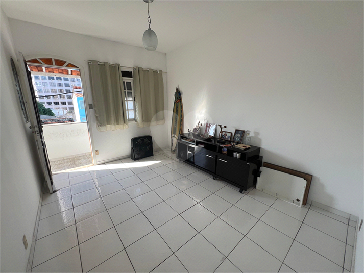 Foto REO1096259