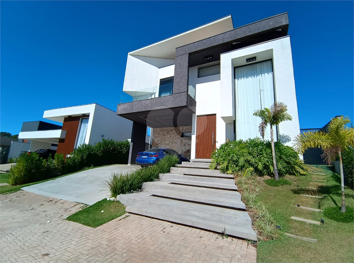 Foto REO1096272