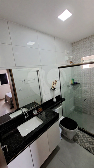 Foto REO1096277