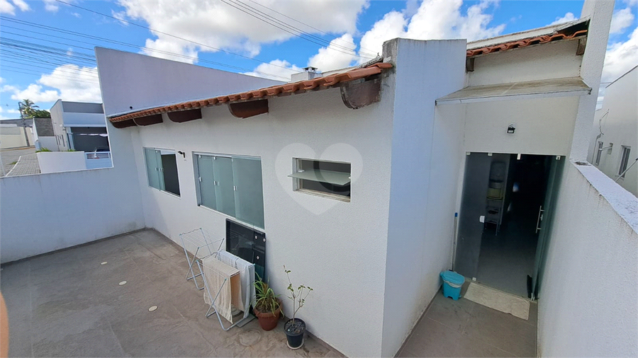 Foto REO1096277