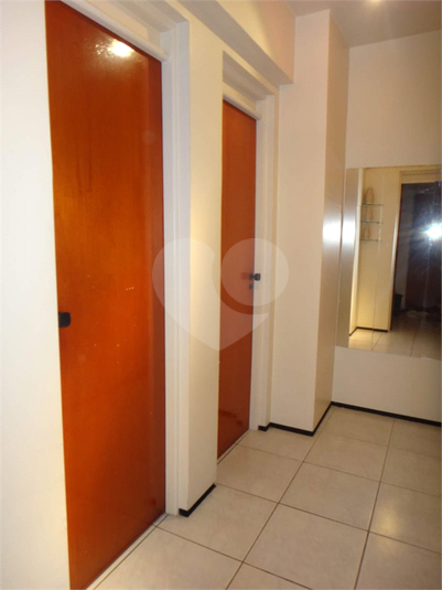 Foto REO1096279