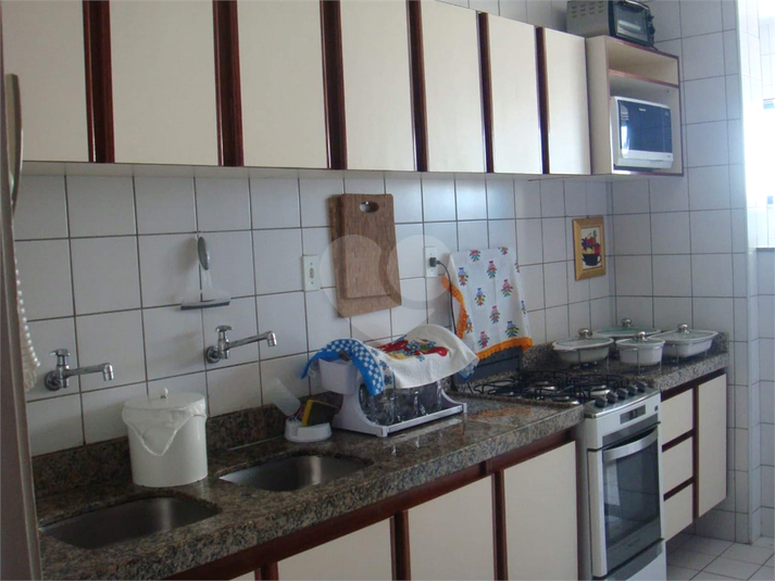 Foto REO1096279