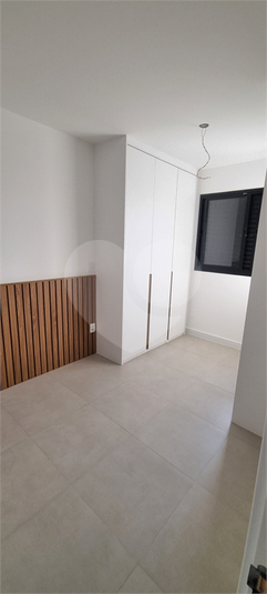 Foto REO1096283