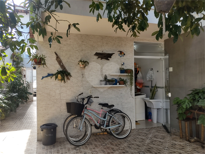 Foto REO1096291