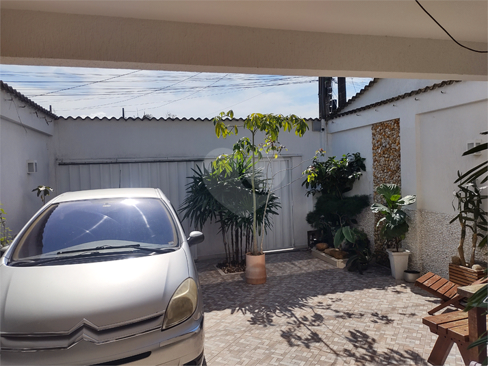 Foto REO1096291