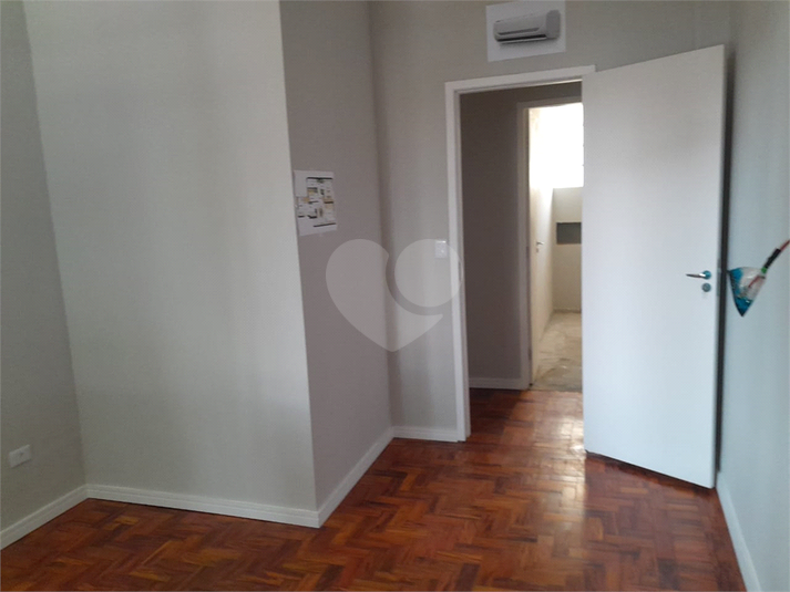 Foto REO1096301